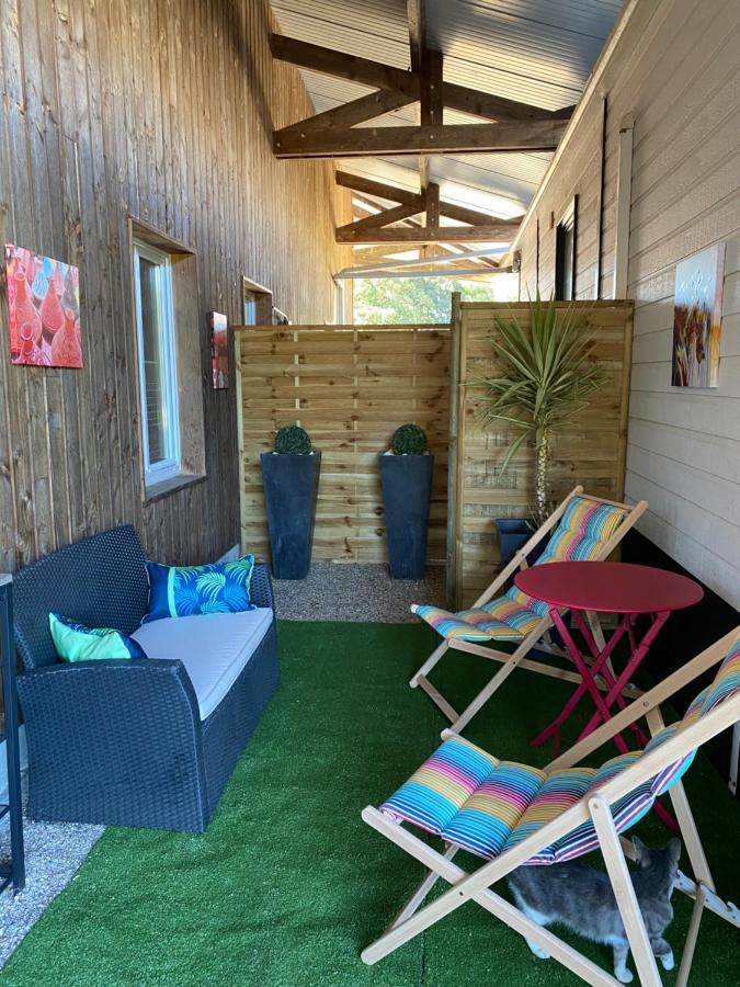 Chateau De Bellevue B&B Et Appartements Avec Piscine Saisonal Chauffee Et Chambres Partout Climatisees Saint-Avit  Εξωτερικό φωτογραφία