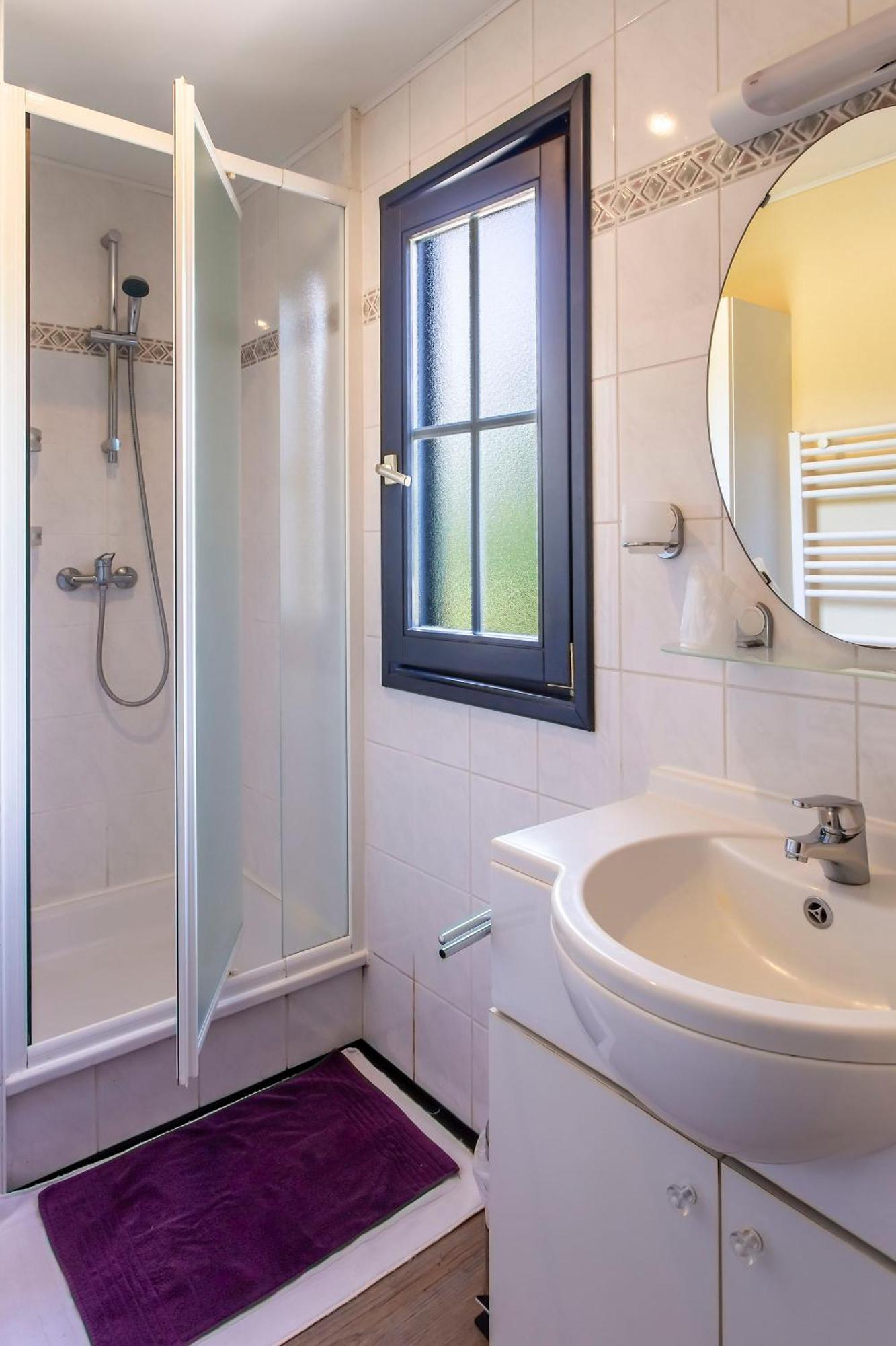 Chateau De Bellevue B&B Et Appartements Avec Piscine Saisonal Chauffee Et Chambres Partout Climatisees Saint-Avit  Δωμάτιο φωτογραφία