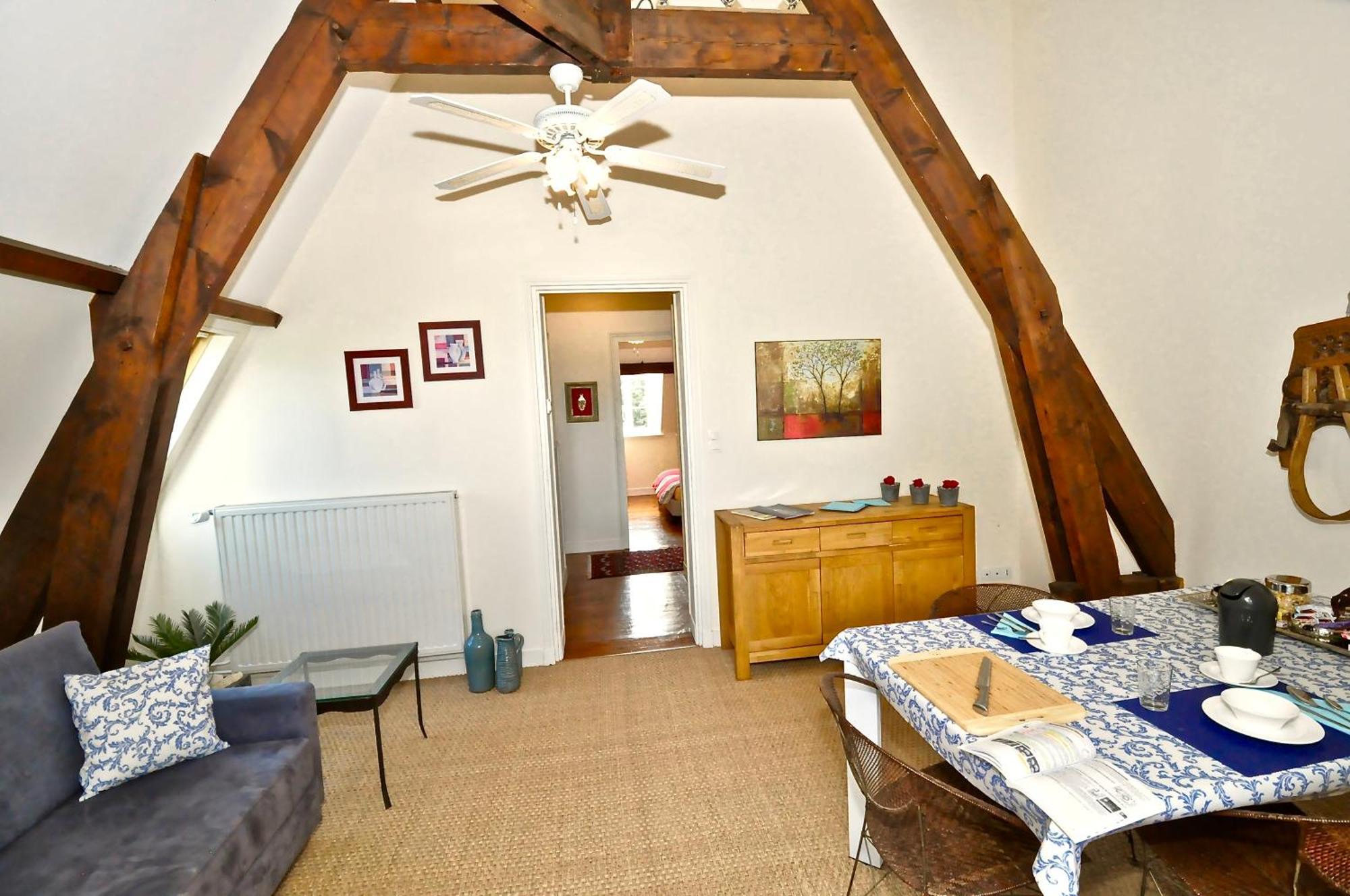 Chateau De Bellevue B&B Et Appartements Avec Piscine Saisonal Chauffee Et Chambres Partout Climatisees Saint-Avit  Εξωτερικό φωτογραφία