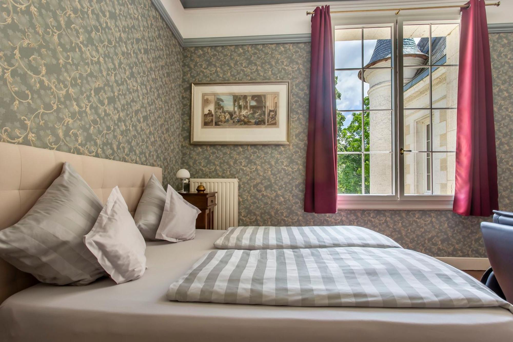Chateau De Bellevue B&B Et Appartements Avec Piscine Saisonal Chauffee Et Chambres Partout Climatisees Saint-Avit  Εξωτερικό φωτογραφία