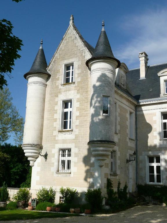 Chateau De Bellevue B&B Et Appartements Avec Piscine Saisonal Chauffee Et Chambres Partout Climatisees Saint-Avit  Δωμάτιο φωτογραφία