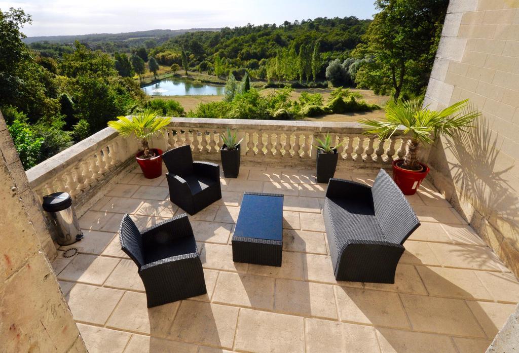 Chateau De Bellevue B&B Et Appartements Avec Piscine Saisonal Chauffee Et Chambres Partout Climatisees Saint-Avit  Εξωτερικό φωτογραφία
